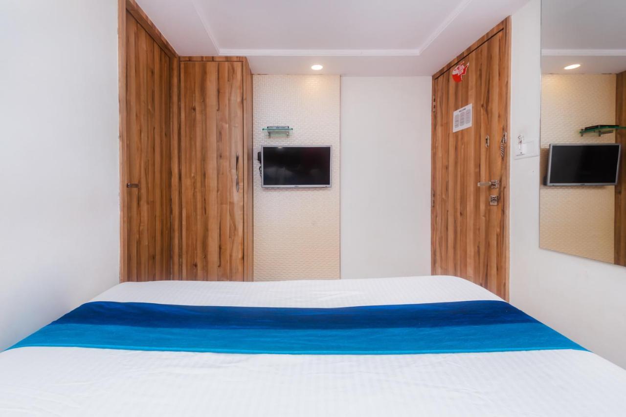 Hotel Prime Residency Mumbai Bagian luar foto
