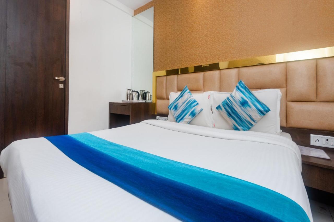 Hotel Prime Residency Mumbai Bagian luar foto